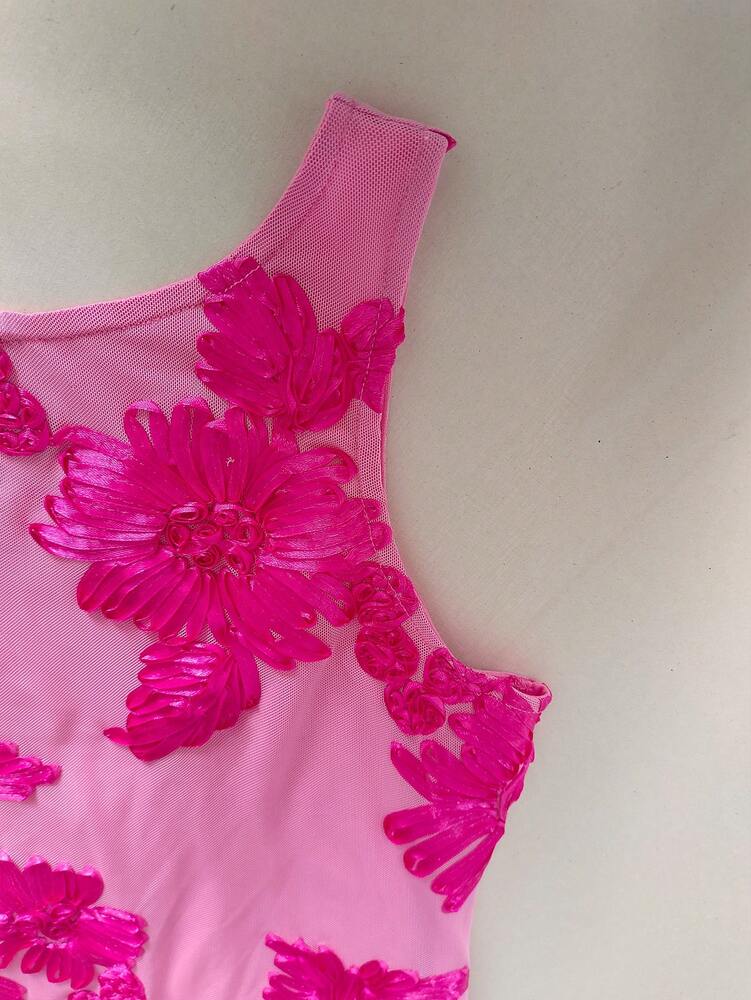 Women's Heavy Embroidery Mesh Mini Dress With Sculptural Floral Design Elegant Banquet Party Outfit Evening Bodycon Cocktail Dress